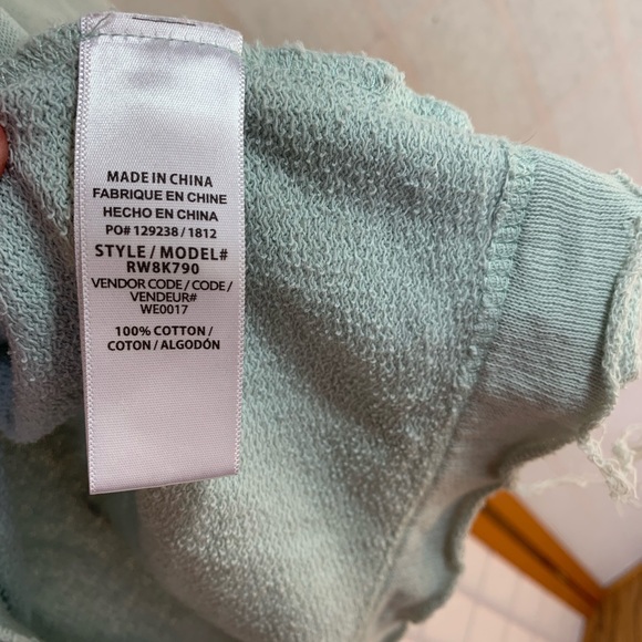 Splendid teal sweater - Picture 12 of 12